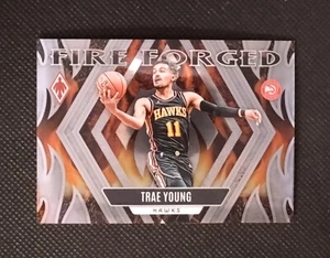 2023-24 Panini Phoenix TRAE YOUNG Fire Forged #2 - Atlanta Hawks - Bild 1 von 3