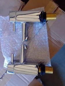 Better Bathrooms Cube Free Standing Bath Basin Hot & Cold Taps Chrome RRP £139!! - Picture 1 of 5