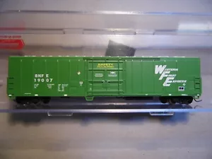 N - Athearn - 57' Mechanical Reefer Boxcar, Western Fruit BNFE w/M-M cpl LN - Picture 1 of 2
