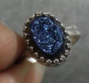Tiefblauer facettierter seitlicher Druzy Achat Fingerring 0,925 Sterlingsilber verstellbar - Bild 1 von 6