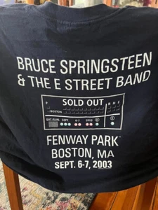 Bruce Springsteen concert t-shirt Fenway Park Boston 2003 XL Great condition - Picture 1 of 4