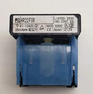 Fuji Electric AR22F0R Push Button Body #10865 - Picture 1 of 6