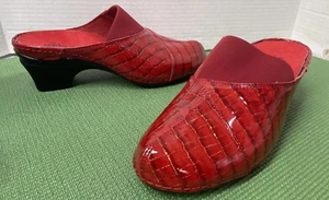 Helle Comfort & Wellness rot Reptiliendruck Maultierschuhe Gr. 39/8,5 - Bild 1 von 7