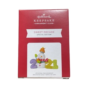 2021 Hallmark Sweet Decade Special Edition Ornament - Event Exclusive - Repaint - Bild 1 von 7