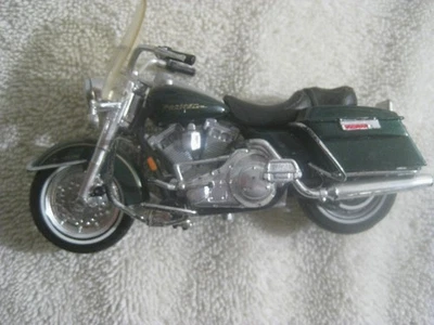 Maisto Diecast 1:18 - Harley-Davidson Motorcycle FLHR Road King (1997) - Imagem 1 de 4