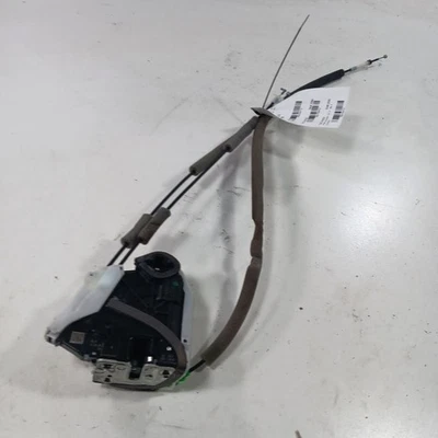 Trava de porta Nissan Altima trava traseira direita passageiro 2023 2022 2021 2020 2019 - Imagem 1 de 4