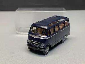 Mercedes Benz MB L 319 O 319 Fenster Personen Wagen dunkel blau Brekina H0 1:87 - Bild 1 von 12