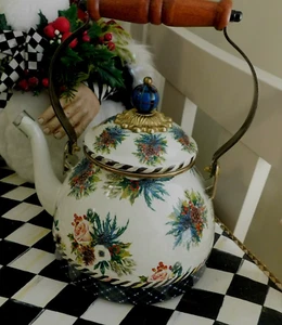 MACKENZIE-CHILD'S 2 QT HIGHBANKS TEAPOT/KETTLE ,NEW - Picture 1 of 2