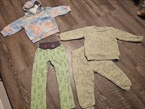 Süßes 4tlg. Paket H&M ❤ 2xHose ❤️ Hoodie ❤️ Sweatshirt ❤️ Gr.92 *TOP - Bild 1 von 7