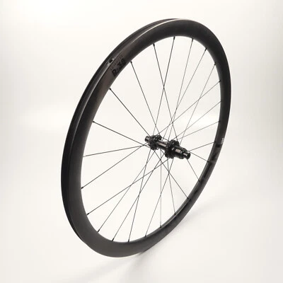 Newmen Advanced R38 Streem Carbon Laufrad Hinten 28" #12126 - Bild 1 von 4