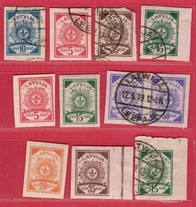 LETTLAND LETTLAND LOT MIT 11 BRIEFMARKEN. 1919 Sc. 9-16 WAPPEN POSTFRISCH/GEBRAUCHT 6766 - Bild 1 von 2