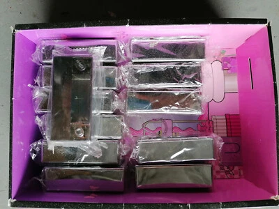 12 Hochwertige Möbelfüße aus Chrom / Plaste - Bild 1 von 3