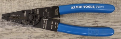 Klein Tools 1010 nariz larga multiherramienta pelacables, cortadores de alambre, prensado Foto 1 de 3