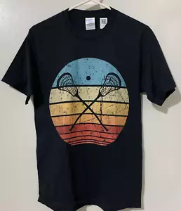 Port & Company LACROSSE T-SHIRT Uomo PICCOLA Maniche Corte Nera NUOVA - Foto 1 di 6