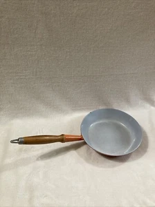 VINTAGE 9.5” Cast Iron Teak Enamel Skillet #24 Orange & White Pan Wooden Handle - Picture 1 of 10
