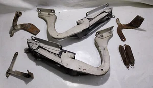 kit cerniera cofano jaguar XJ 6 12 1973 1979 anteriori + posteriori con molle - Foto 1 di 4