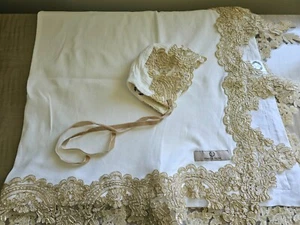 Exquisite baby shawl / blanket and bonnet with gold lace edging - Picture 1 of 14