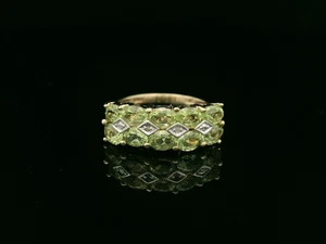 9ct Yellow Gold, Peridot & Diamond Row Ring  - Size M - Picture 1 of 12
