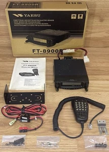 Mint condition Yaesu FT8900R Quad-Band Mobile FM Transceiver - Photo 1/7