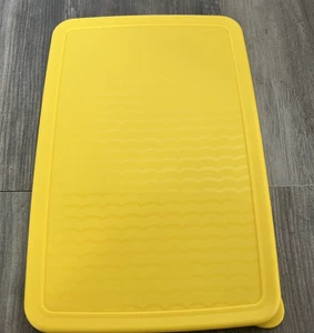 Tupperware Replacement Lid 3992A-1 Yellow Fridge Smart Container Seal - Lid Only - Picture 1 of 4
