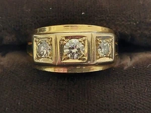 VINTAGE MEN DIAMOND RING 14K GOLD 3 stone diamond size 10 - Picture 1 of 9