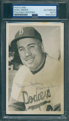 DUKE SNIDER Baseball Hall of Fame B&W Jim Rowe Postcard PSA/DNA Authentication - Image 1 of 2