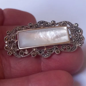 Art Deco Brooch In Sterling Silver Geometric Design Mother Of Pearl & Marcasite. - Picture 1 of 21