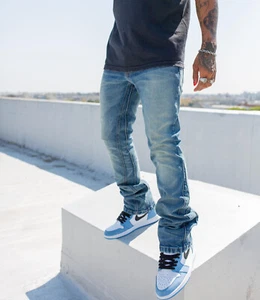 JEANS DENIM SVASATI NUOVI DI ZECCA TAGLIA 34 WASH STREETWEAR COTONE - Foto 1 di 6