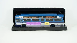 Iconic Replica 1/43 GM 5303 TDH New Look New York City MTA Bus 43-0153 Neu B19 - Bild 1 von 10