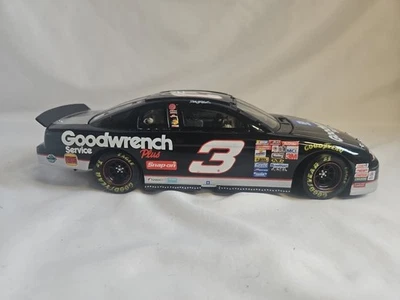 1999 Dale Earnhardt Goodwrench 25th Anniversary Monte Carlo Action 1/18 #BXX - Image 1 of 4