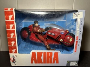 McFarlane AKIRA KANEDA ON MOTORRAD DELUXE BOXED SET Actionfigur (B12) - Bild 1 von 6