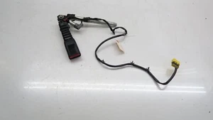 Hebilla de cinturón de seguridad lateral derecho Infiniti QX56 QX80 2011-2017 fabricante de equipos originales delantero derecho para pasajeros - Imagen 1 de 11