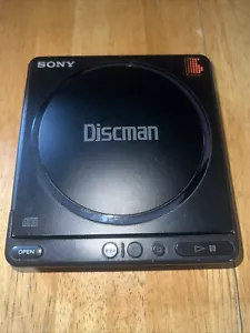 Sony Discman D-4 Compact Player Portable CD Player Tested Read - Picture 1 of 3