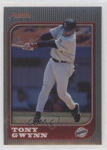 1997 Bowman Chrome Tony Gwynn #91 HOF