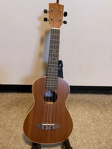 Koloa KU-12 Concert Ukulele - Picture 1 of 4