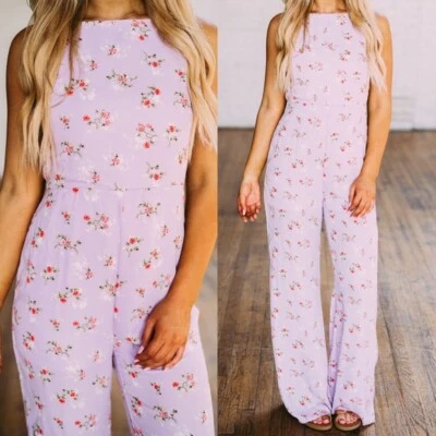 Macacão primavera floral lavanda/roxo tamanho grande - Imagem 1 de 4