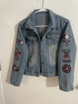 Chaqueta de mezclilla Alabama Crimson Tide Custom Spirit para mujer talla pequeña usada buena Foto 1 de 4