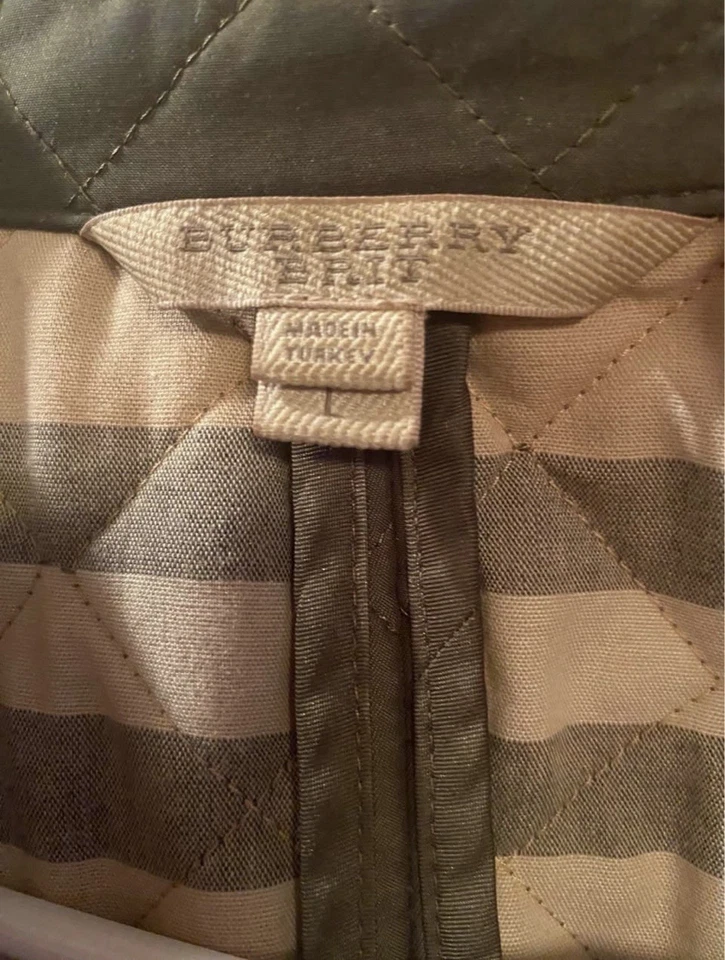 Burberry grande para mujer Foto 1 de 4