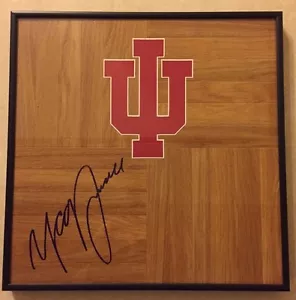 Indiana Hoosiers YOGI FERRELL Pavimento con cornice firmato 12x12 - Foto 1 di 2