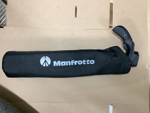 Manfrotto Compact Action MKCOMPACTACN-BK Ball Head Traveler Tripod Black 61" - Picture 1 of 5