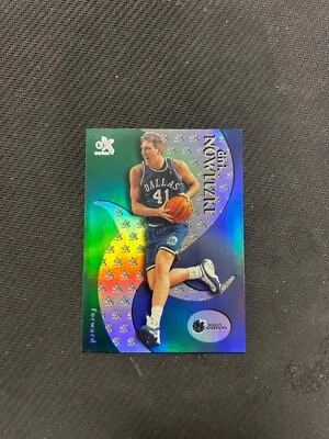 Skybox E-X 1999-00 Dirk Nowitzki #11 Foto 1 de 2