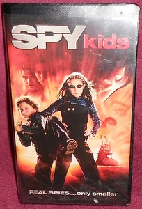 Spy Kids (VHS, 2001) Clamshell Case , Former Rental - Picture 1 of 2