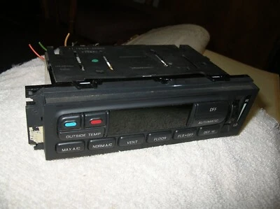 2002 FORD CROWN VICTORIA CLIMATE HEAT AIR TEMPERATURE A/C CONTROL 1W7H-19C933-AA - Image 1 of 4