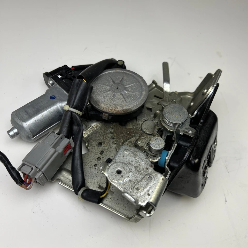 2018 JEEP GRAND CHEROKEE POWER TAILGATE LOCK LATCH ACTUATOR W/MOTOR OEM - Image 1 of 4