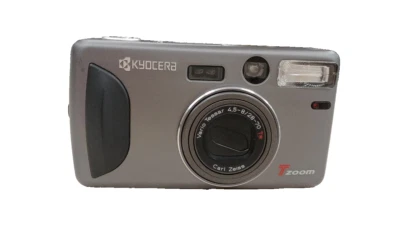 Kyocera T Zoom Yashica T4 35mm Point & Shoot Camera w/Case Free shipping JAPAN - Image 1 of 4