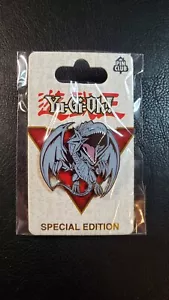 Blue-Eyes Ehite Dragon Edizione Speciale Yu-Gi-Oh! Spilla in metallo nuova sigillata - Foto 1 di 2