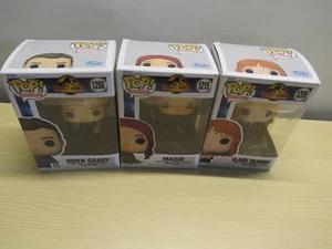 Lot of 3 Funko Pop! Jurassic World Dominion -  New - 1208 - 1215 - 1209 - Picture 1 of 19