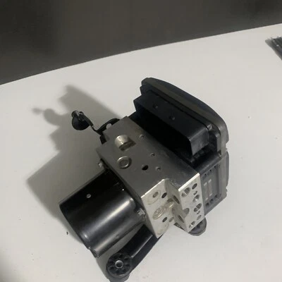 2008 BMW 535i / 550i / X5 A/T ABS Anti Lock Brake Pump | 3451 6774679-01 Foto 1 de 4