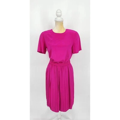 Diane Von Furstenberg Skirt Set Women's Sz S Blouse Sz M Skirt Pink Silk Pleated - image 1 of 4