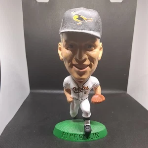Cal Ripken Jr. Baltimore Orioles 1998 Corinthian Headliners Figurine Loose - Picture 1 of 4